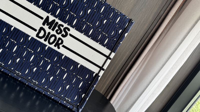 chr1st1an D10r shopping bags
